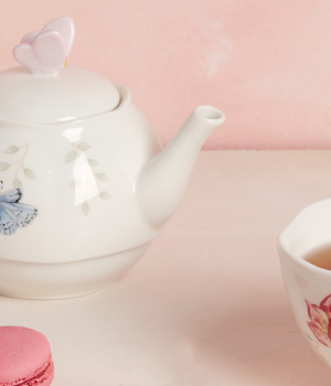 Benefits Of Butterfly Meadow Teapot-1